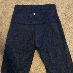 lululemon wunder under leggings size 4